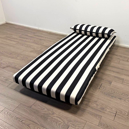 Roma black and white stripe - and,